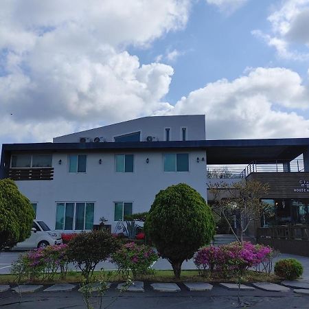 Moon Forest Guesthouse Jeju Exterior photo